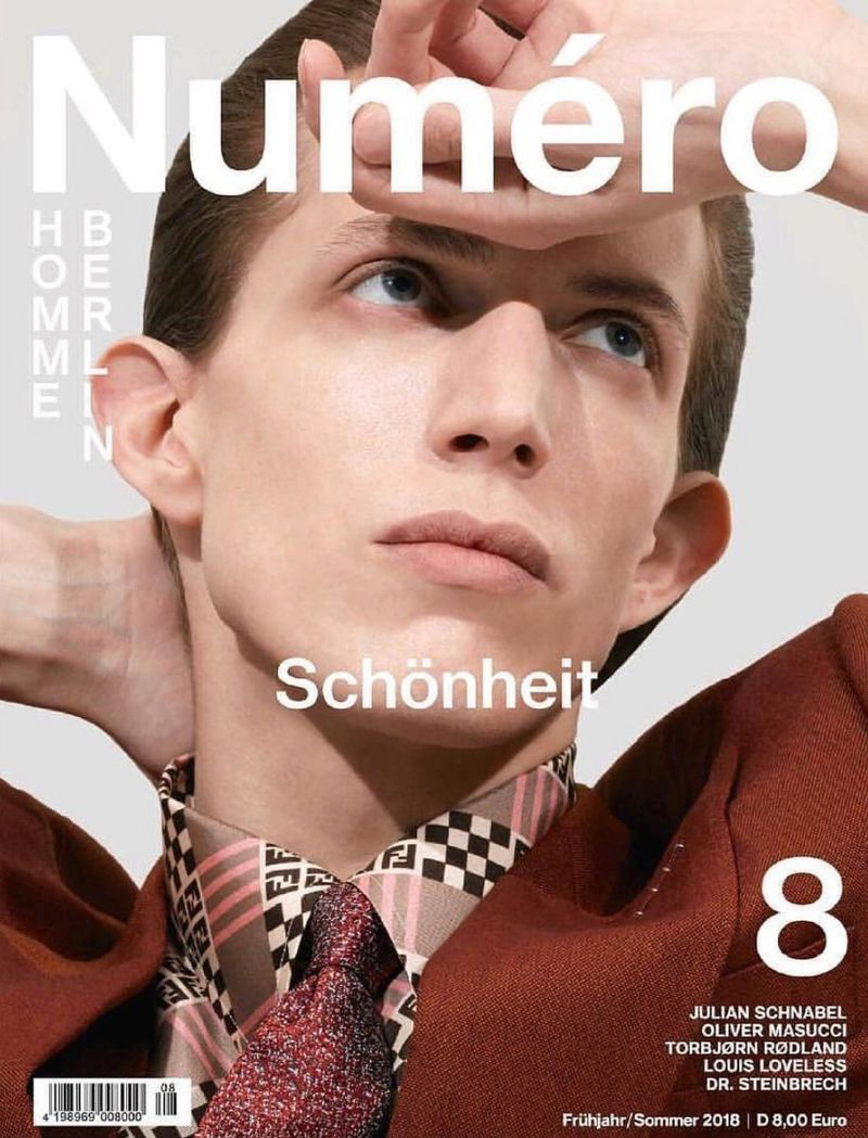《Numero》杂志封面设计