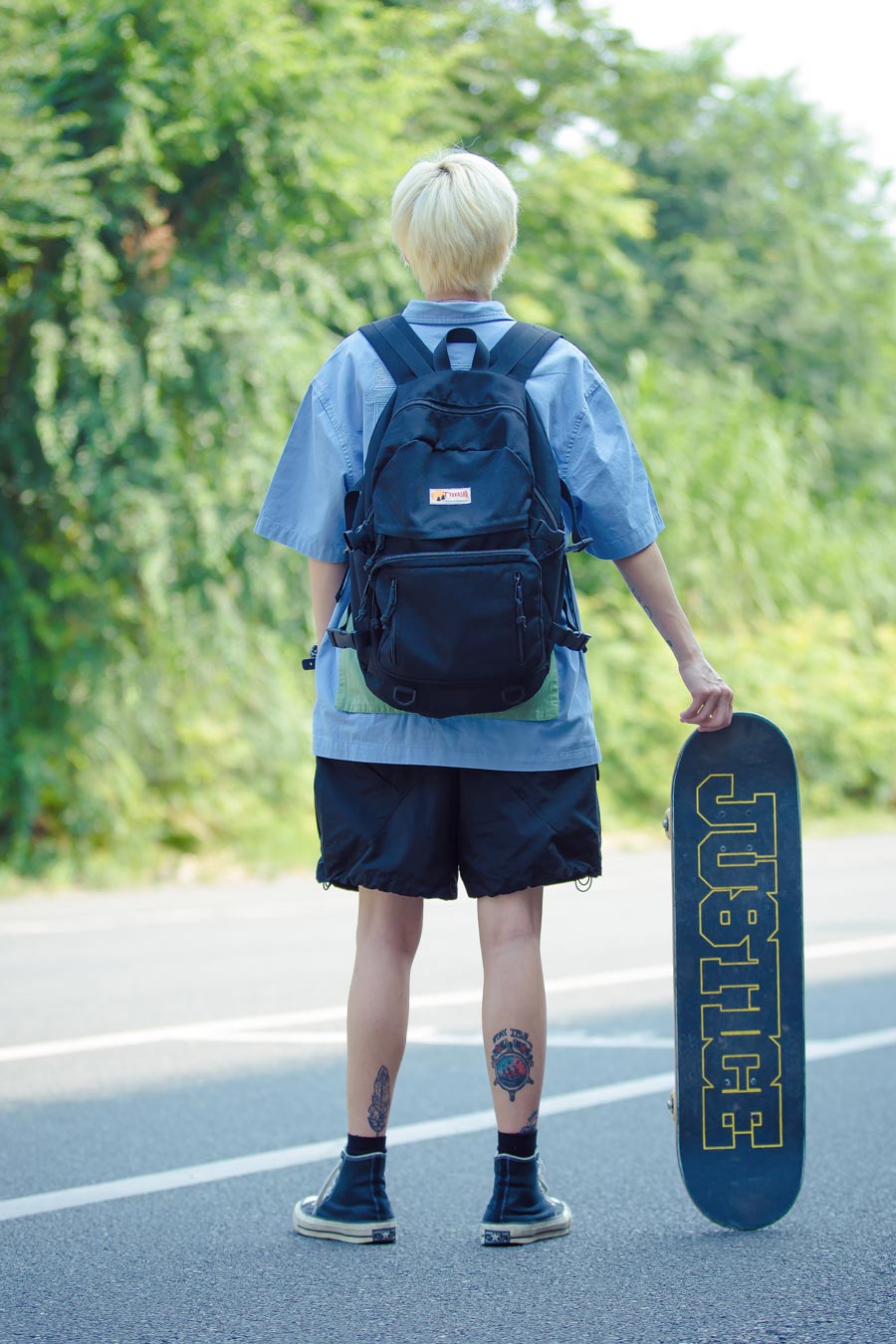 拥抱夏天 ！日系滑板少女