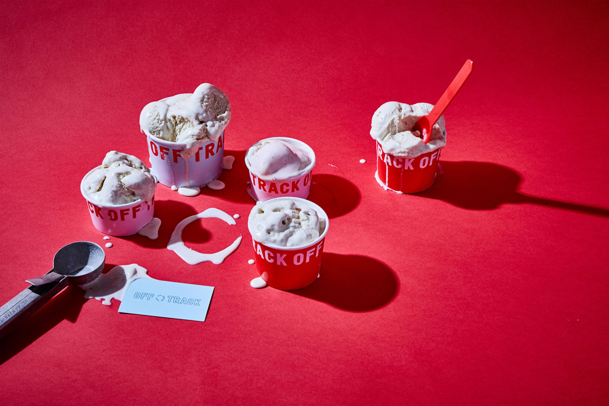 冰淇淋一般的配色！甜品店视觉VI设计