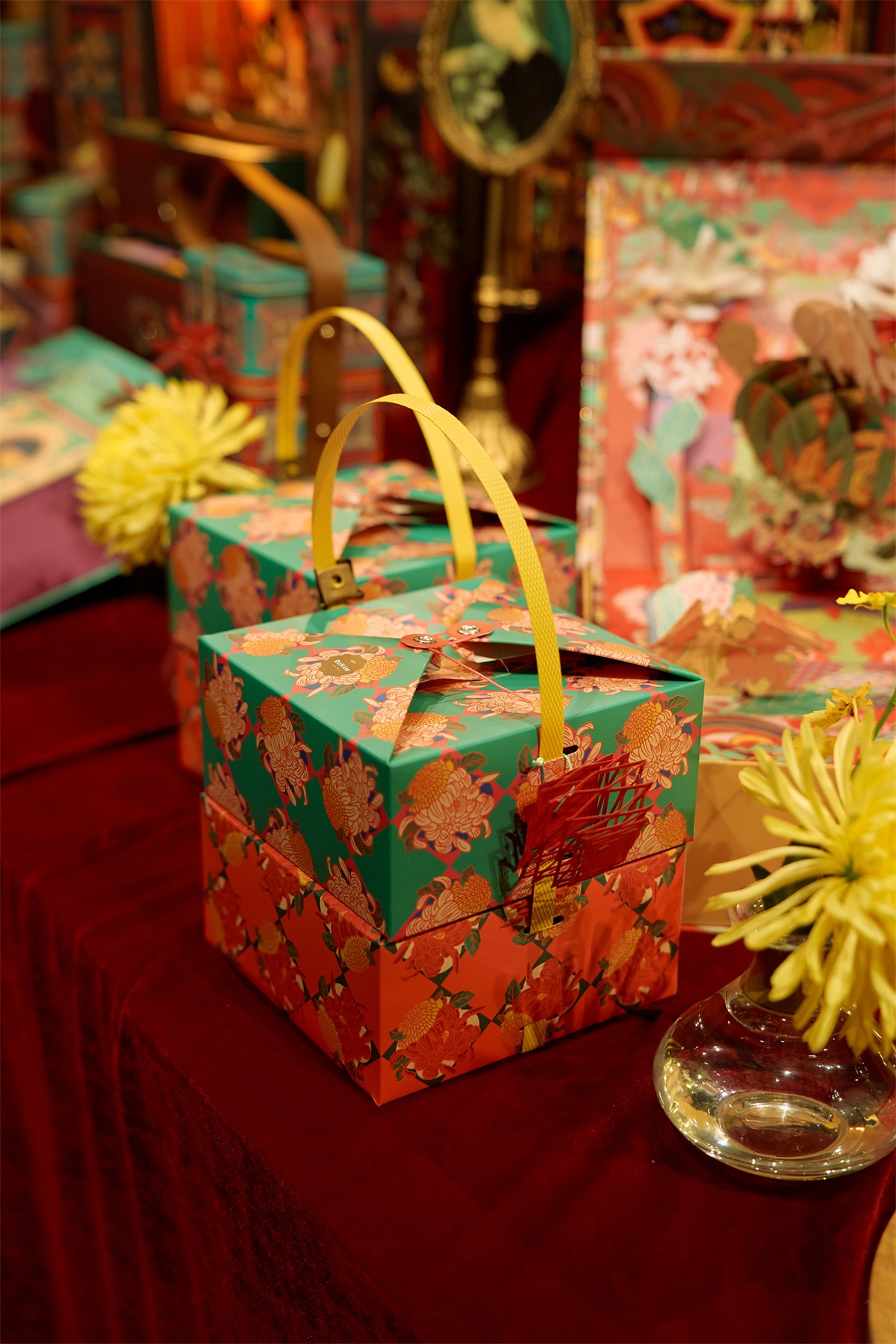 节日氛围！中秋节礼盒包装设计